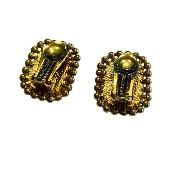 Vintage Sarah Coventry Clip On Earrings Faceted Black Stone Gold Bead Surround - Picture 4 of 7